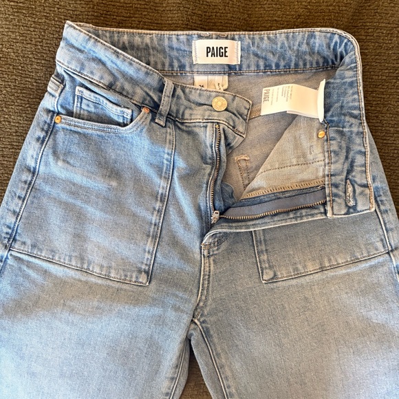 PAIGE Anessa High-rise Wide-Leg Cropped Jeans - Picture 3 of 9